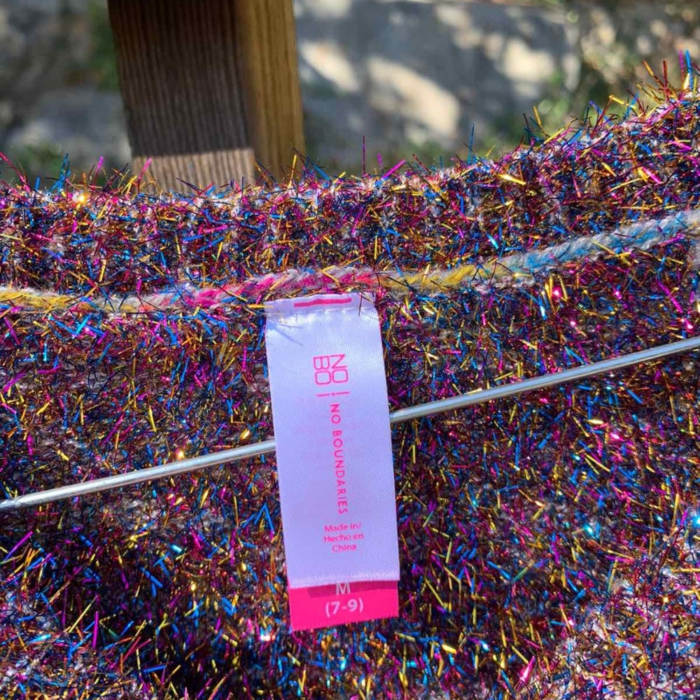 sweater 🎊🎀 - Picture 3 of 3